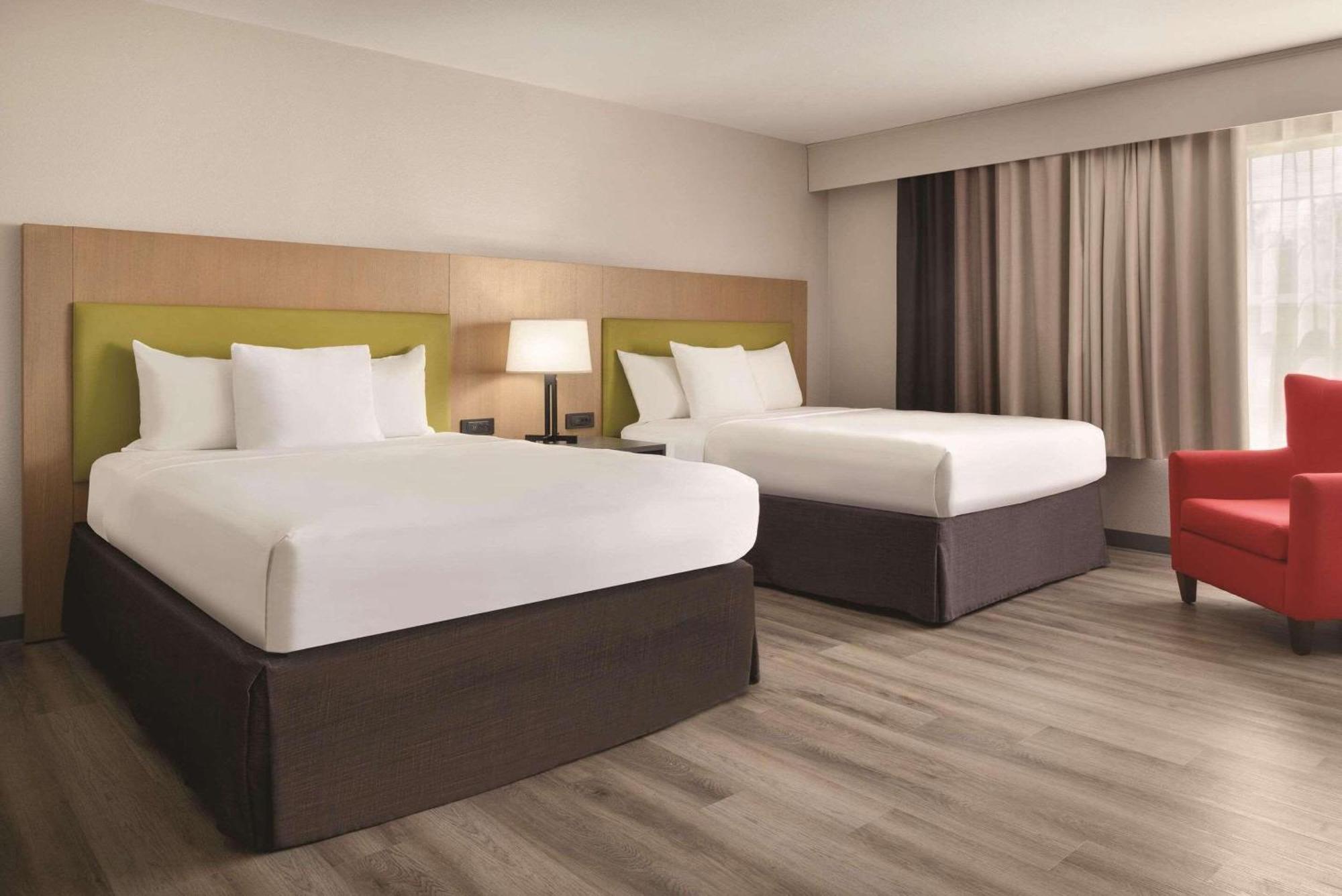 Country Inn & Suites By Radisson, Cedar Falls, Ia Kültér fotó
